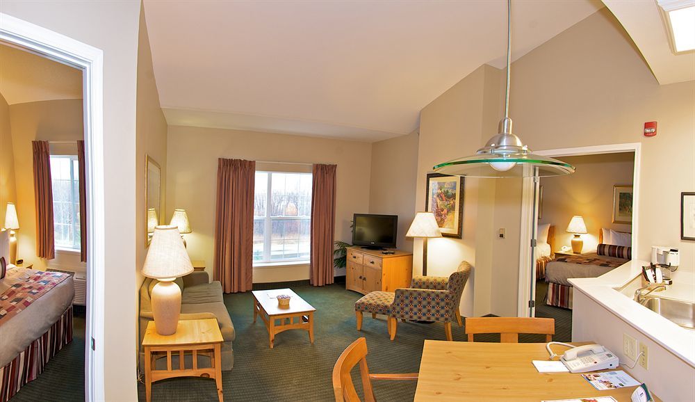 Cresthill Suites Suny University Albany Exteriör bild